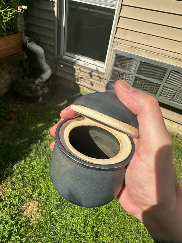 Pottery 82
