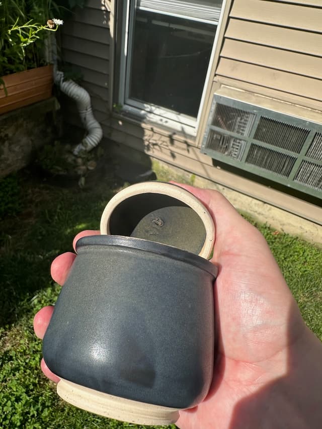 Pottery 83