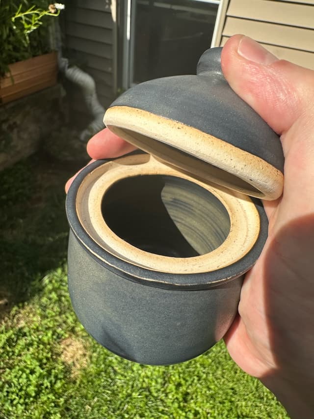 Pottery 84